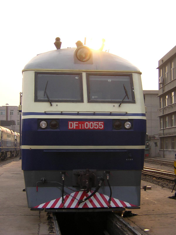 DF11 0055.jpg